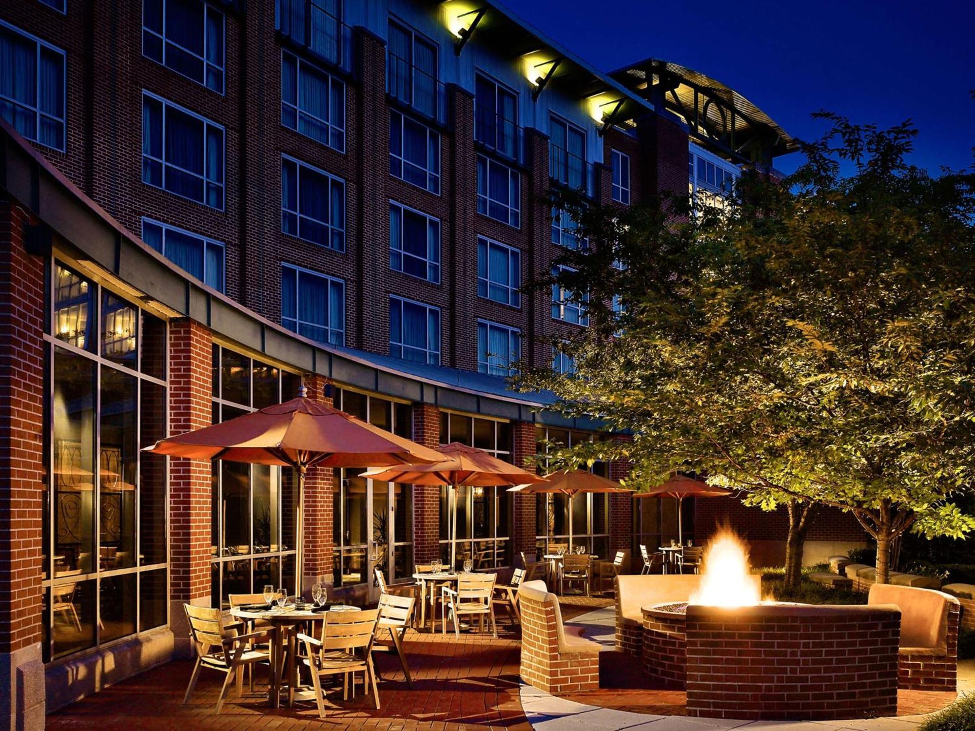 The Chattanoogan Hotel, Curio Collection By Hilton Zewnętrze zdjęcie